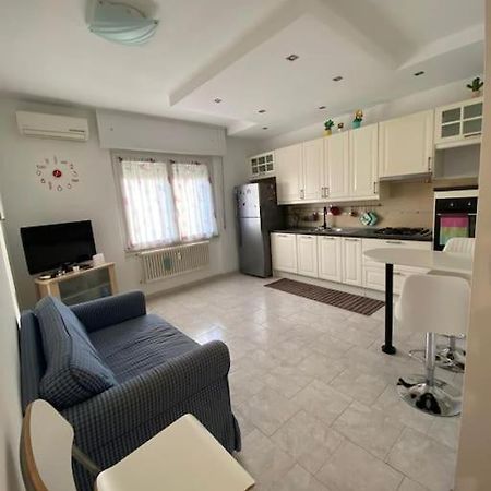 Vacanze Romane ~ Cozy Flat Esterno foto